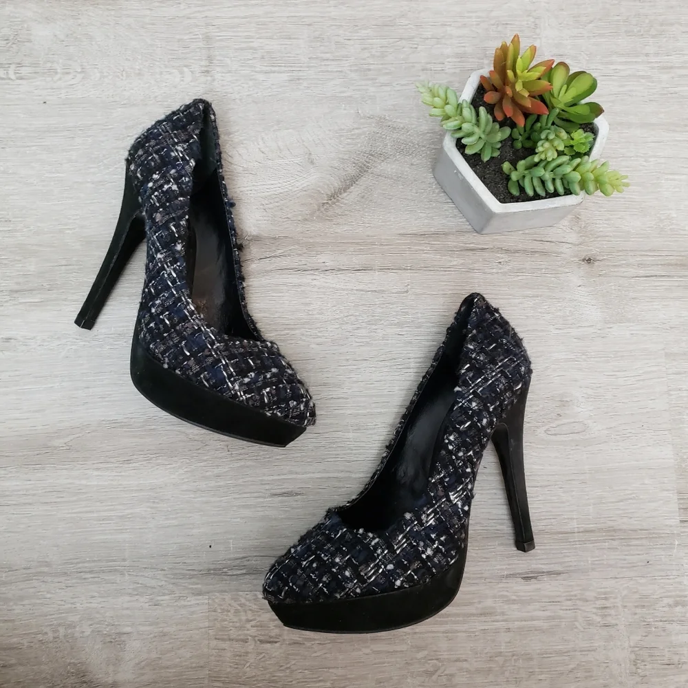 Tory Burch Size 6 Peggy Tweed and Suede High Heels Stilettos Pumps